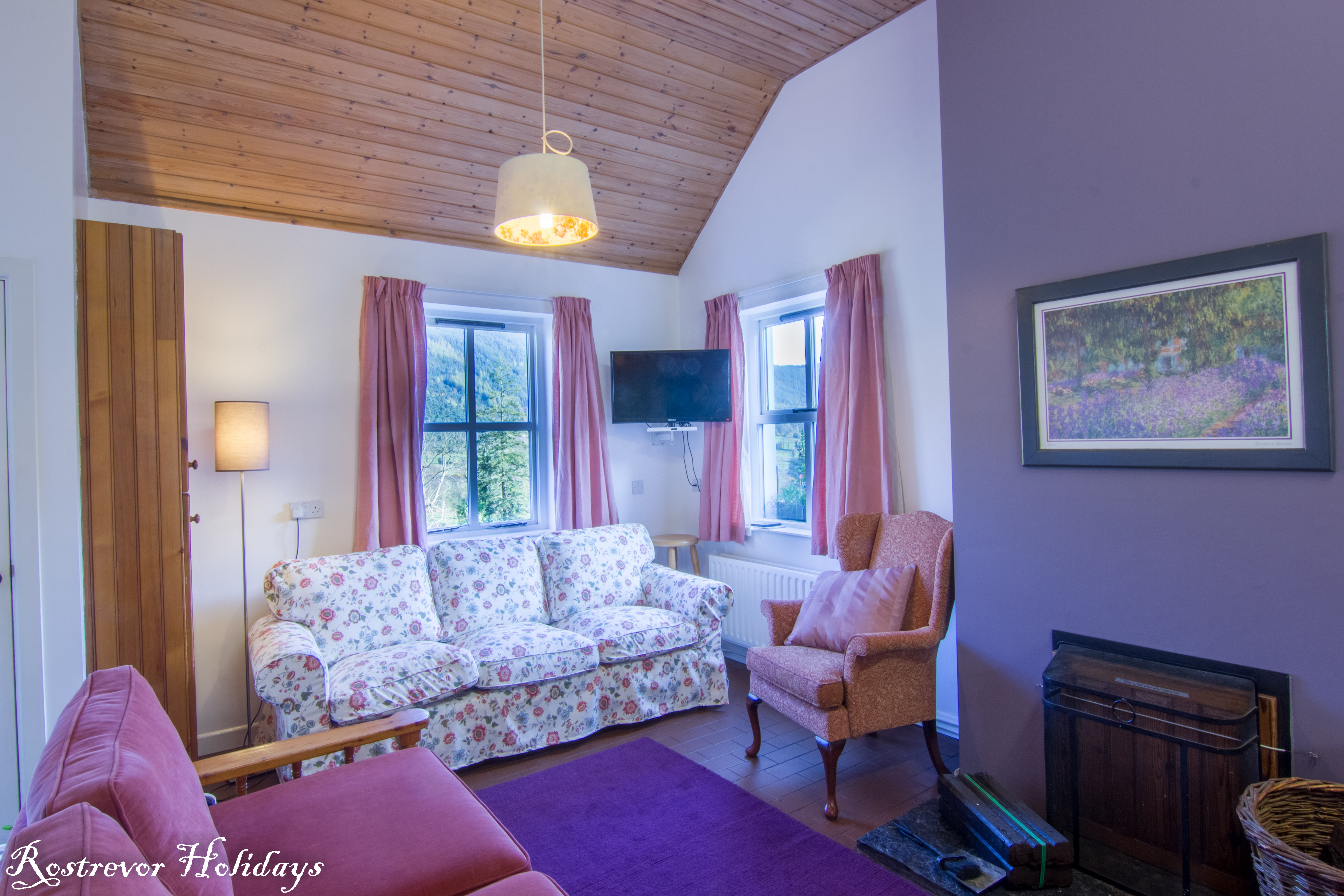 Cnoc Si, 3 bedroom cottage, Living Room, Rostrevor Holidays